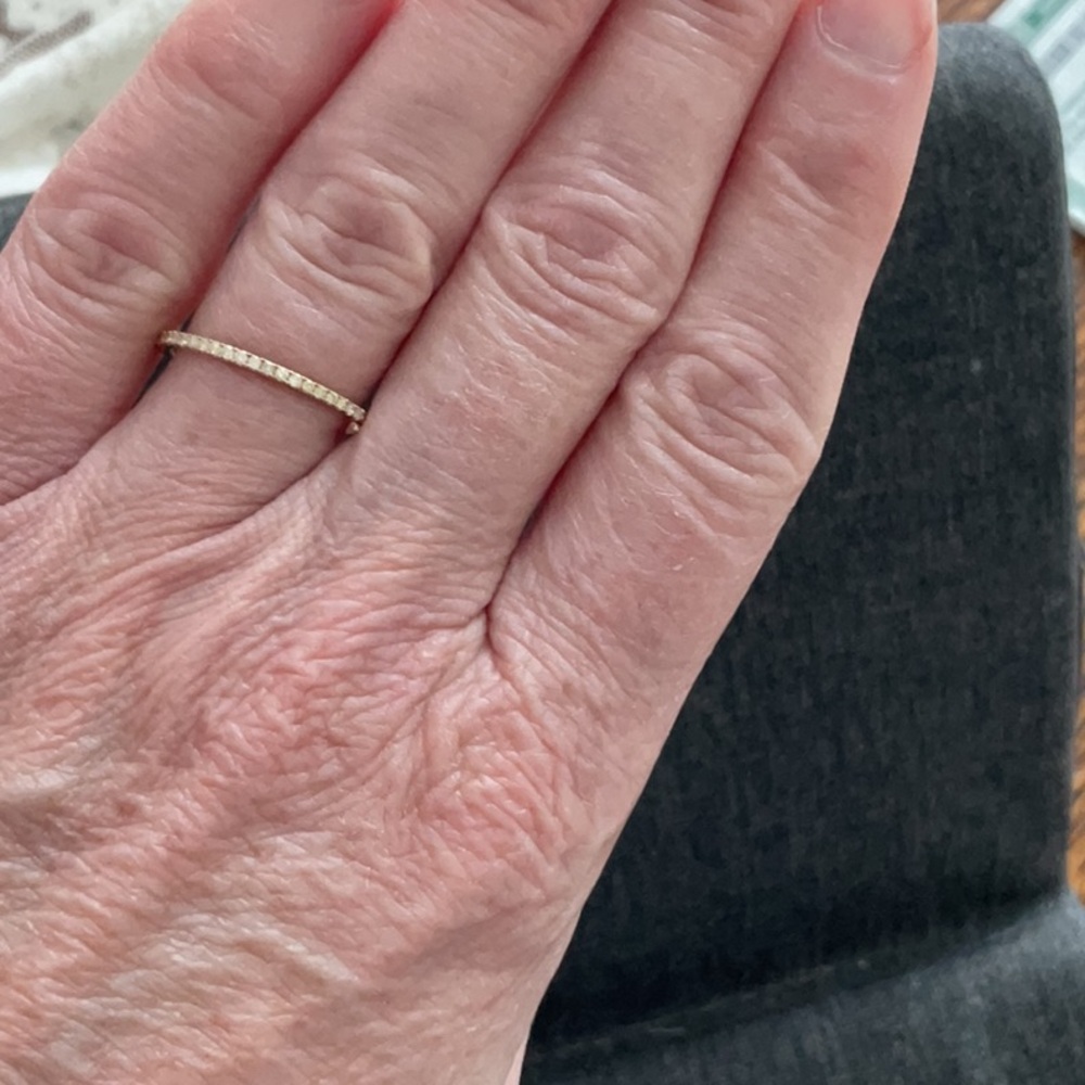 Gold diamond band